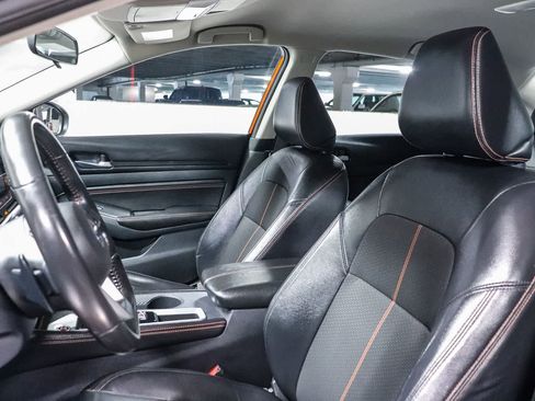 Used 2022 Nissan Altima 2.5 SR FWD image 18