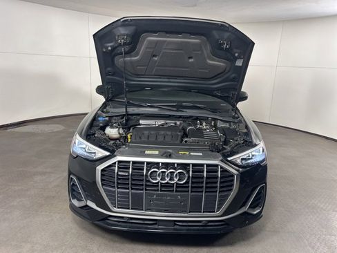 Certified 2022 Audi Q3 2.0T Premium w/ Convenience Package image 30