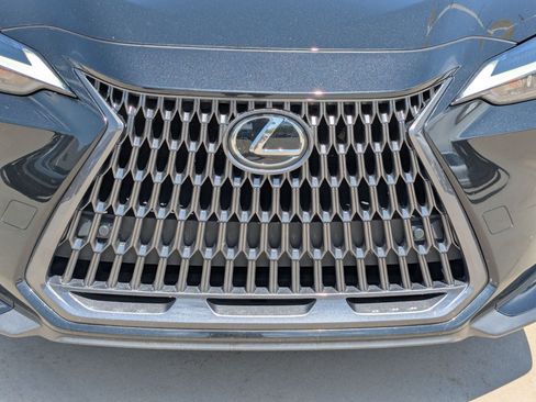 Used 2024 Lexus NX 350 AWD image 10