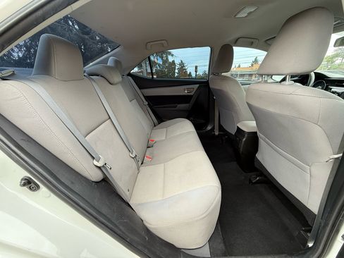 Used 2014 Toyota Corolla S Premium image 13