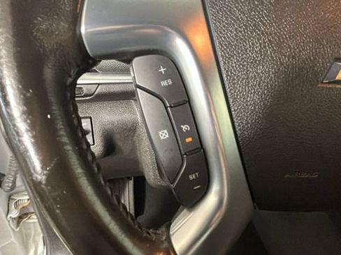 Used 2017 Chevrolet Traverse LT w/ Style and Technology Package AWD/4WD image 15