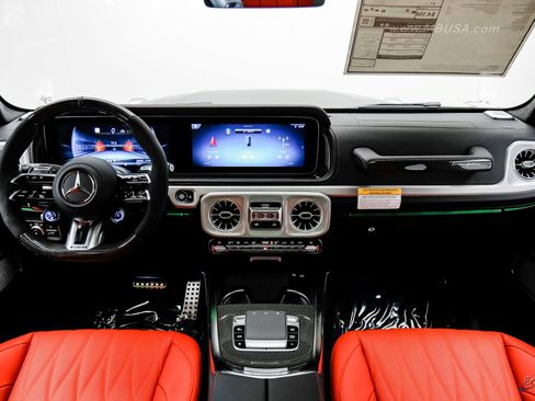 Used 2026 Mercedes-Benz G 63 AMG 4MATIC image 36