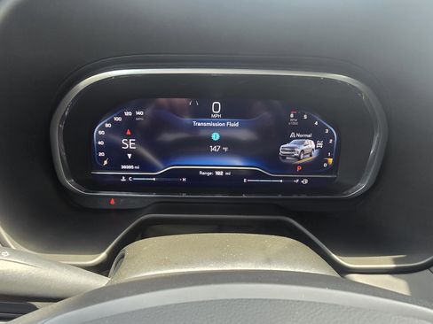 Used 2023 Chevrolet Tahoe Z71 w/ Luxury Package image 14