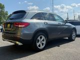 Used 2018 Mercedes-Benz GLC 300 4MATIC w/ Premium Package image 6