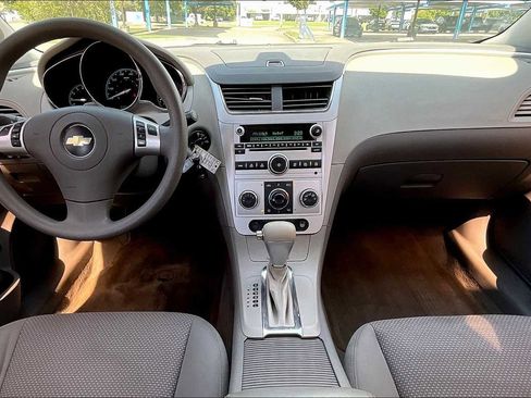 Used 2009 Chevrolet Malibu LT w/ Power Convenience Package image 15