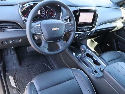 Certified 2023 Chevrolet Traverse Premier image 10