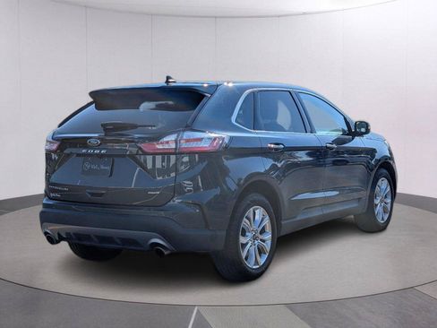 Used 2024 Ford Edge Titanium AWD/4WD image 7