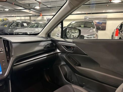 Used 2025 Subaru Impreza 2.0i image 22