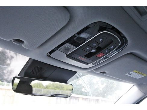 Used 2024 Hyundai Palisade SEL w/ Premium Package FWD image 26
