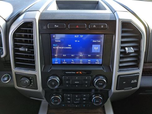 Used 2020 Ford F150 Lariat AWD/4WD image 8