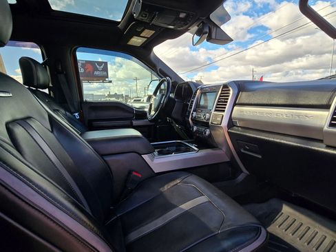 Used 2018 Ford F350 Platinum w/ FX4 4x4 Off Road Package image 14