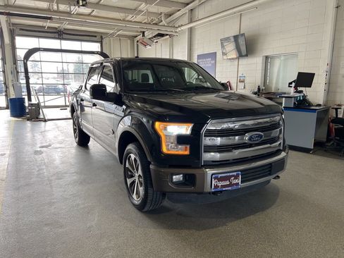 Used 2015 Ford F150 King Ranch w/ Equipment Group 601A Luxury AWD/4WD image 2