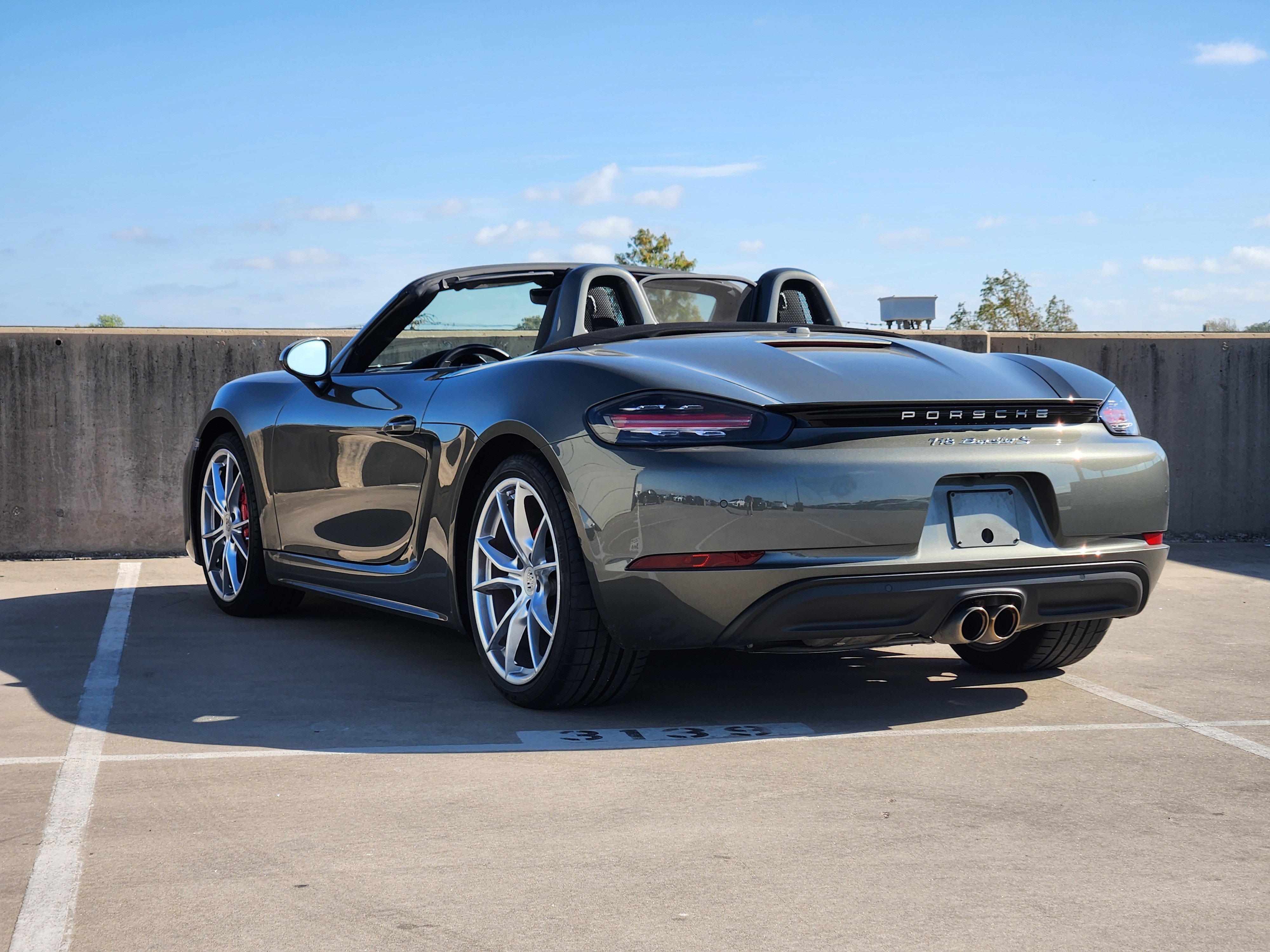 Certified 2025 Porsche 718 Boxster S RWD image 3