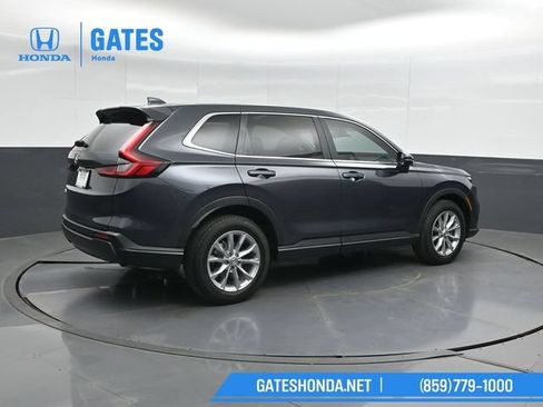 Used 2025 Honda CR-V EX image 2