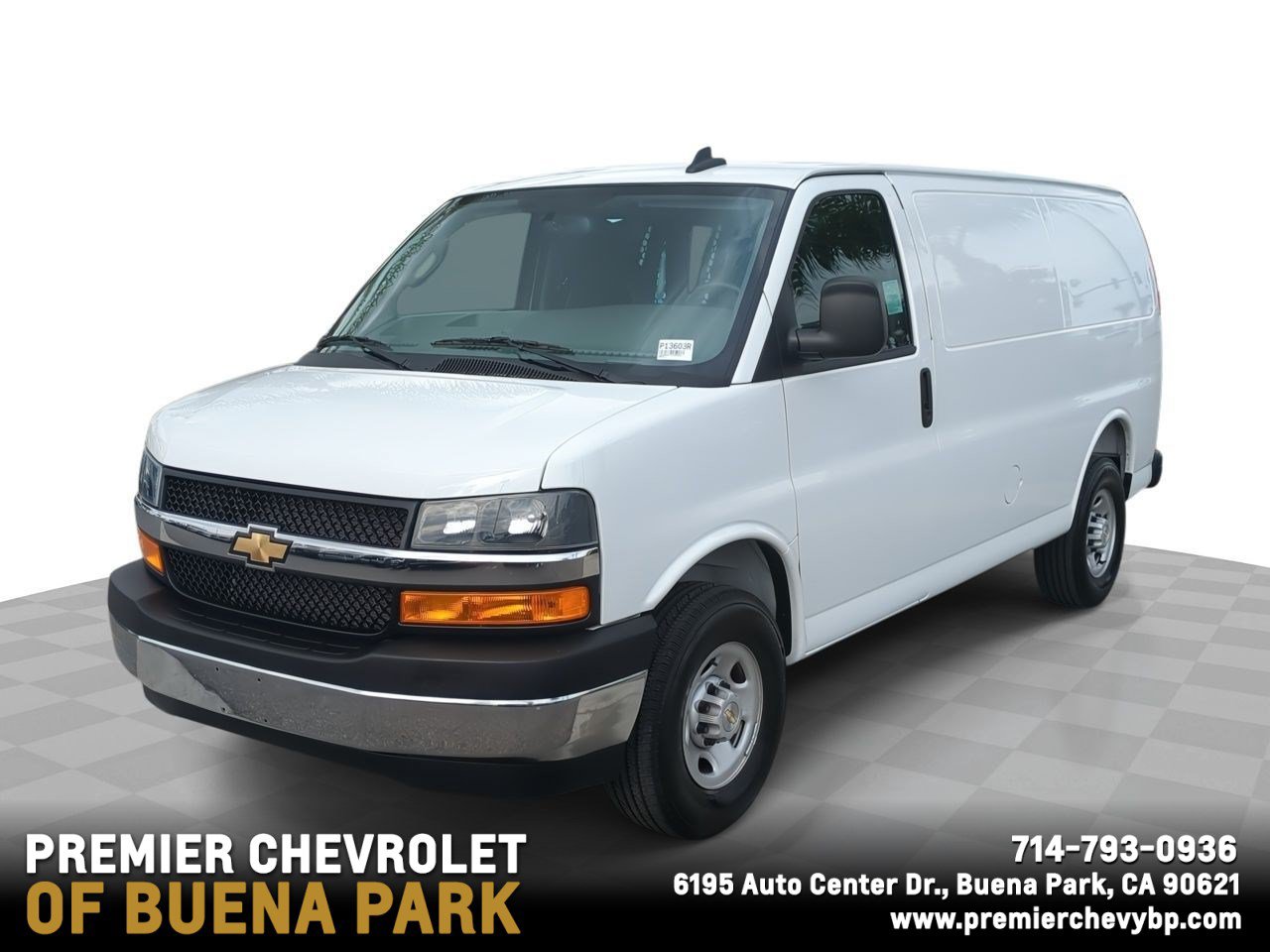 Used 2025 Chevrolet Express 2500 w/ Driver Convenience Package RWD image 1