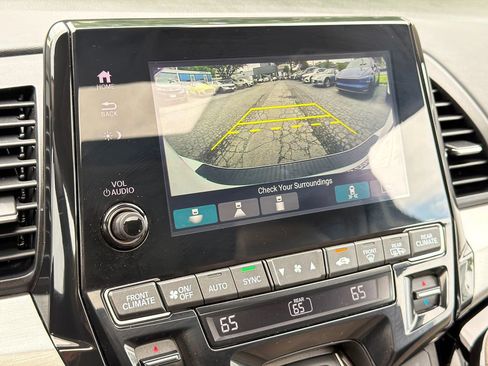 Used 2024 Honda Odyssey Touring image 28