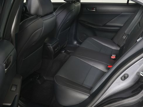 Used 2022 Lexus IS 350 F Sport AWD/4WD image 11