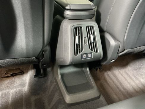 Certified 2025 BMW X1 xDrive28i w/ Technology Package image 27