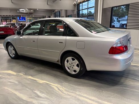 Used 2003 Toyota Avalon XLS FWD image 30