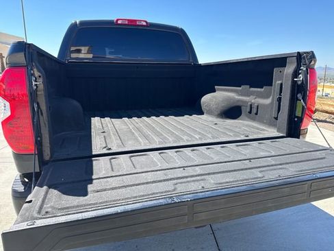 Used 2018 Toyota Tundra Platinum AWD/4WD image 23