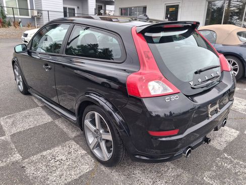 Used 2011 Volvo C30 FWD image 2