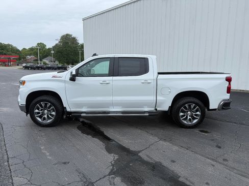 Used 2026 Chevrolet Silverado 1500 LT AWD/4WD image 2