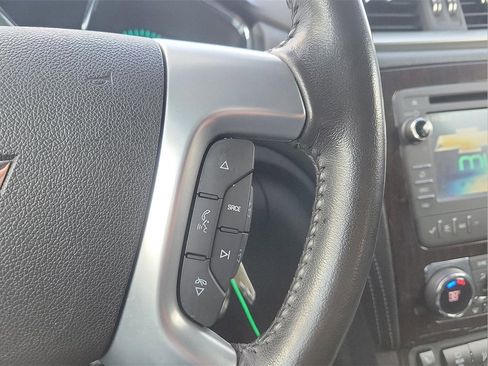 Used 2016 Chevrolet Traverse LT image 20