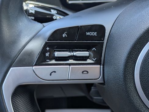 Used 2021 Hyundai Elantra SEL w/ Convenience Package FWD image 20