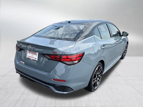New 2025 Nissan Sentra SR FWD image 6