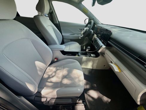 New 2026 Hyundai Kona SEL Sport FWD image 21