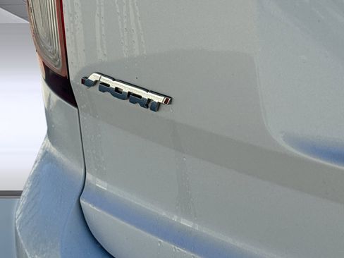 Used 2015 Ford Explorer Sport w/ Equipment Group 401A image 21