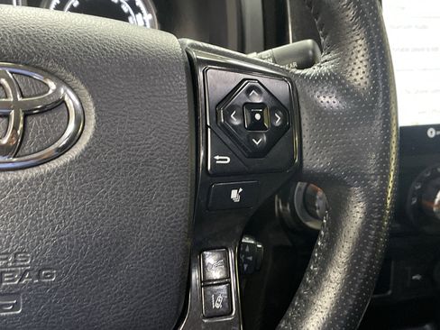 Certified 2023 Toyota 4Runner TRD Off-Road Premium image 20
