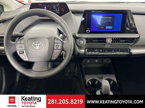 New 2026 Toyota Prius LE image 8