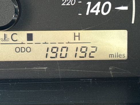 Used 2013 Toyota Camry L image 20