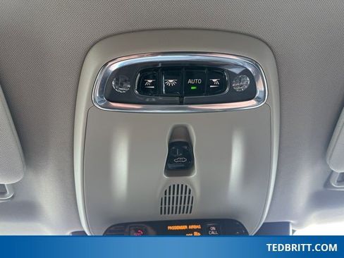 Used 2021 Volvo XC90 T6 Momentum w/ Advanced Package image 38