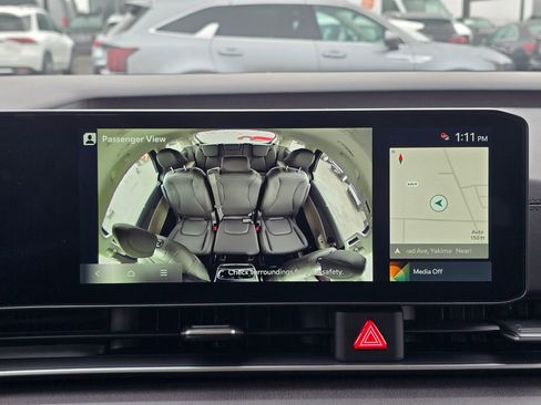 New 2026 Kia Carnival EX image 31