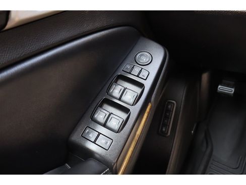 Used 2016 GMC Yukon Denali w/ Open Road Package AWD/4WD image 29