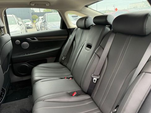Used 2025 Genesis G80 2.5T Advanced AWD/4WD image 13