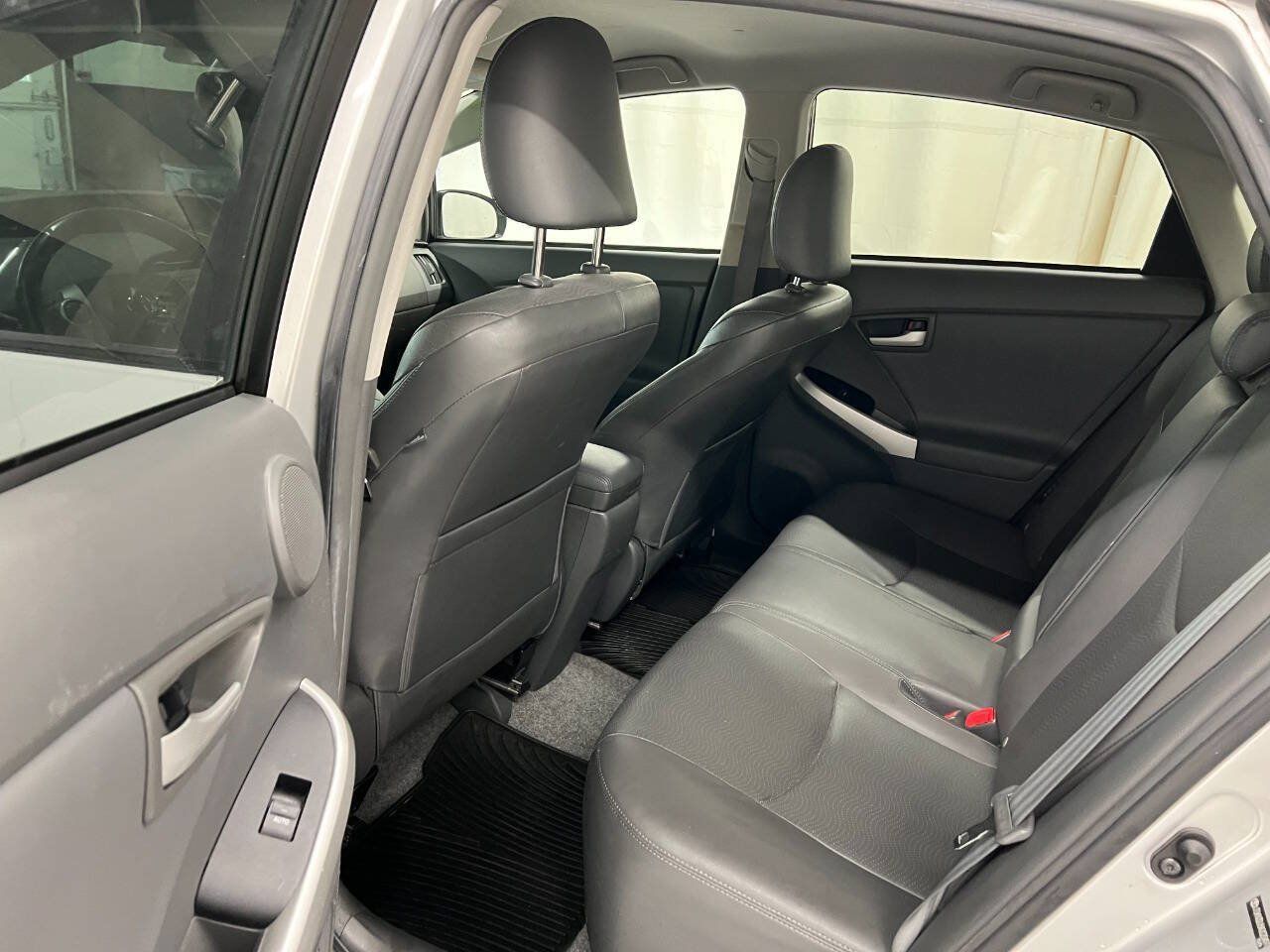 Used 2010 Toyota Prius Four FWD image 9