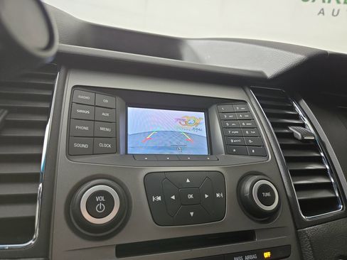 Used 2017 Ford Taurus Police Interceptor AWD image 21