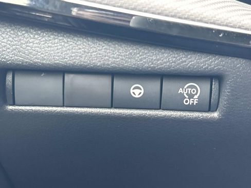 New 2026 Nissan Kicks SR FWD image 26
