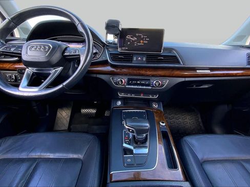Used 2018 Audi Q5 2.0T Premium Plus w/ Premium Plus Package AWD/4WD image 15