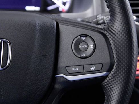 Certified 2024 Honda Passport EX-L image 29