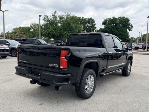 New 2026 Chevrolet Silverado 2500 High Country w/ Technology Package AWD/4WD image 5