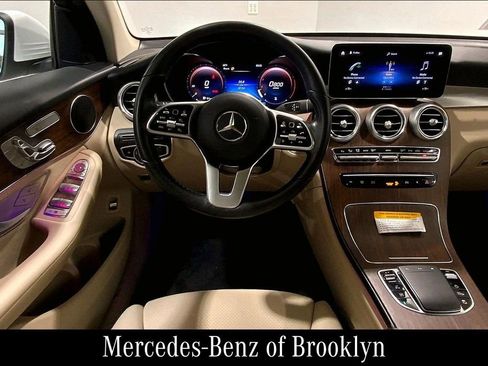 Used 2022 Mercedes-Benz GLC 300 4MATIC image 8
