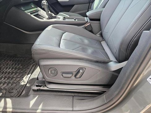 New 2025 Audi Q3 2.0T Premium Plus w/ Premium Plus Package image 4