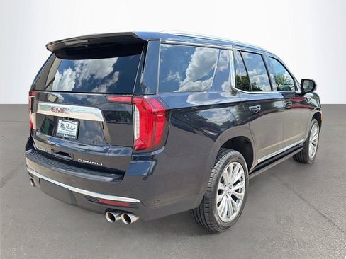Used 2023 GMC Yukon Denali AWD/4WD image 4