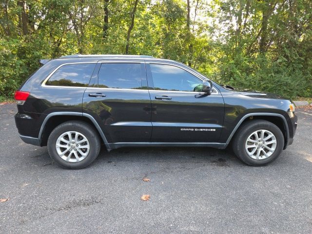 Used 2016 Jeep Grand Cherokee Laredo w/ Quick Order Package 23E RWD image 5