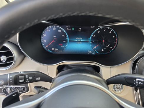 Used 2022 Mercedes-Benz GLC 300 4MATIC image 20