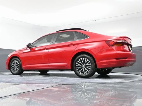 Used 2019 Volkswagen Jetta SE w/ Cold Weather Package image 52